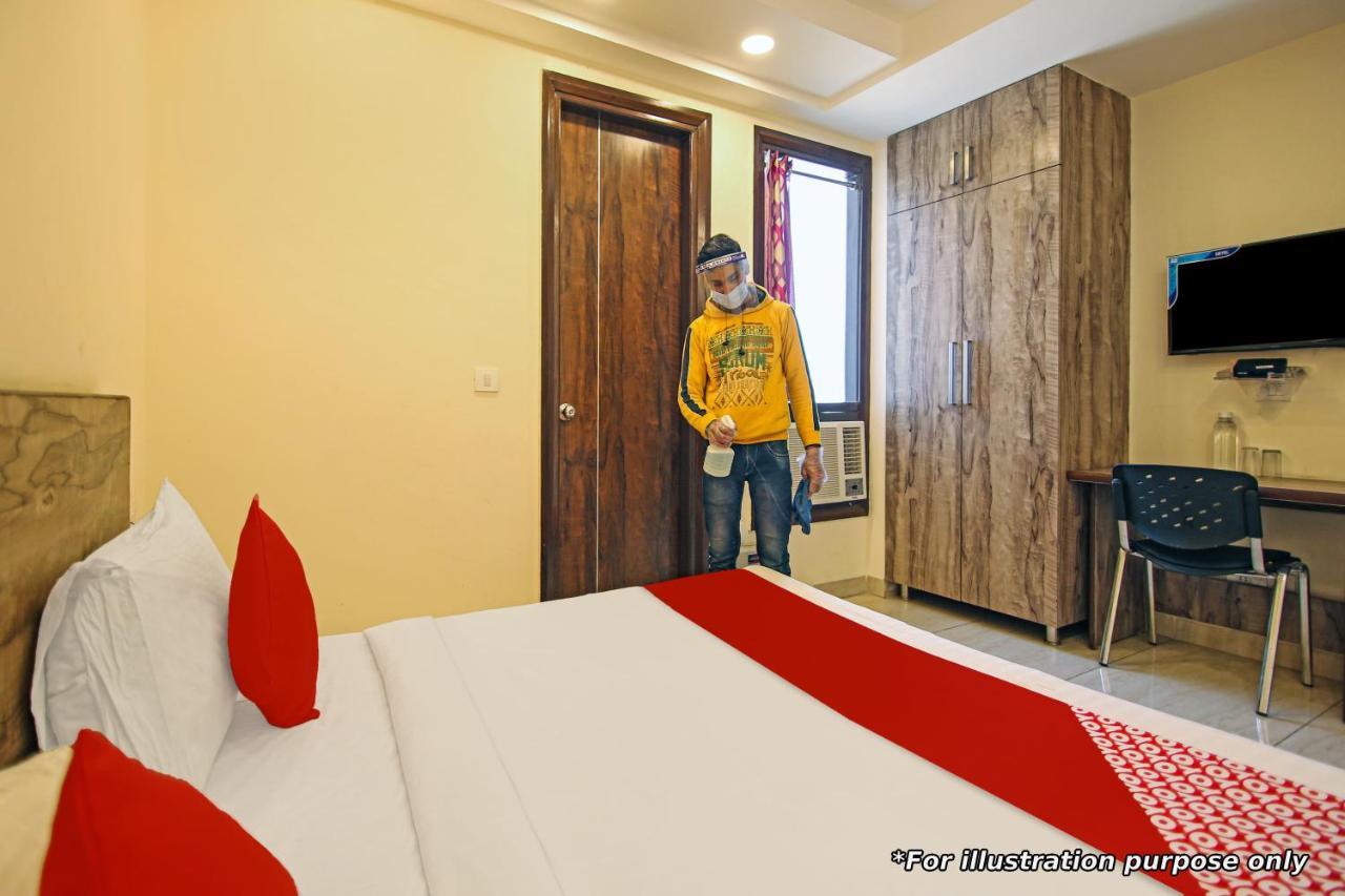 Oyo Flagship Shine Hotel Chinhat 外观 照片