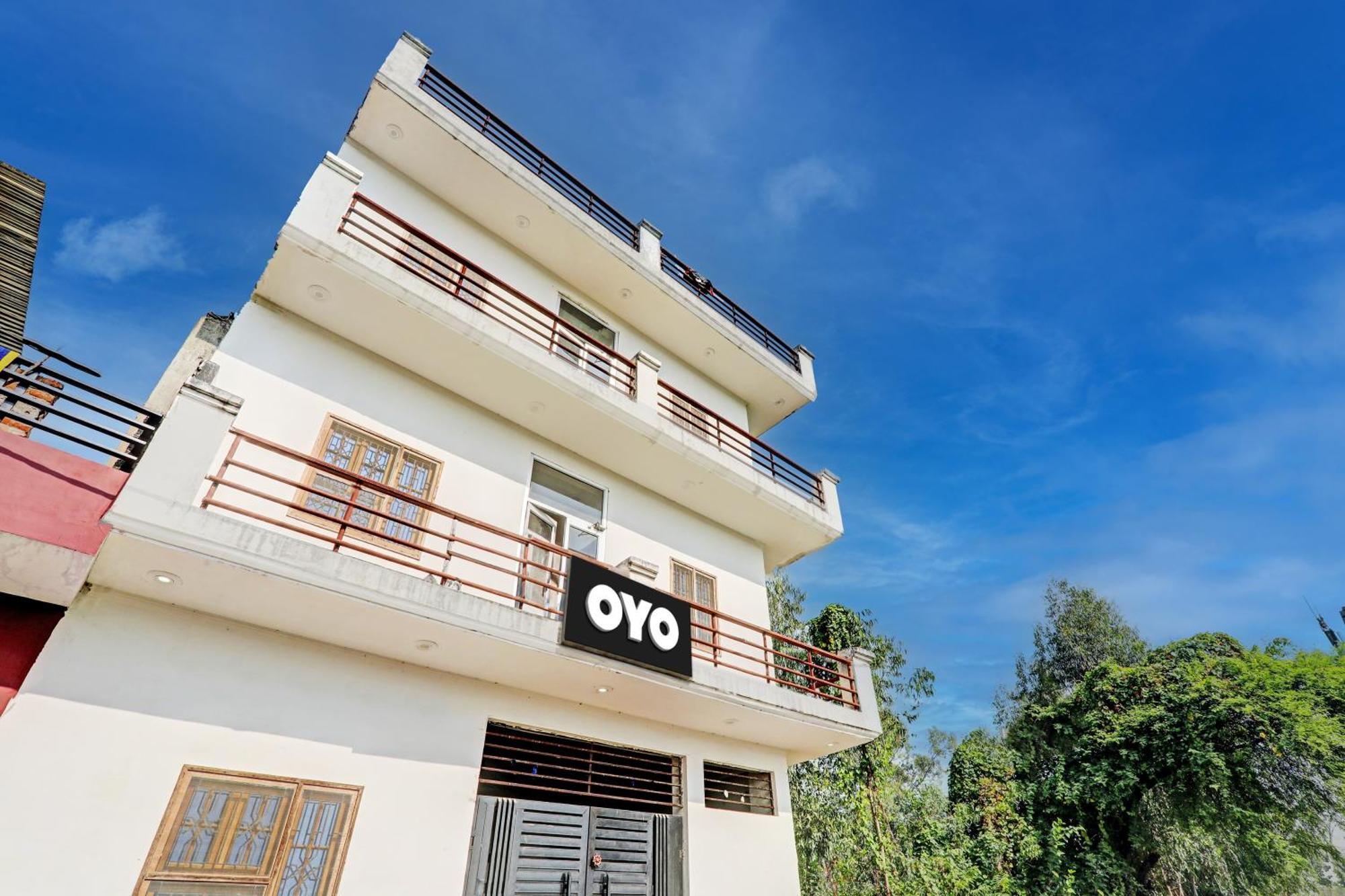 Oyo Flagship Shine Hotel Chinhat 外观 照片